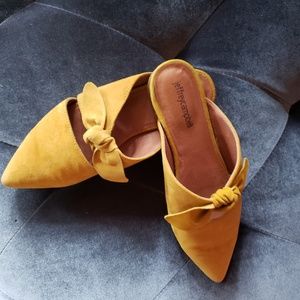 Jeffrey Campbell Knotted bow mules size 7